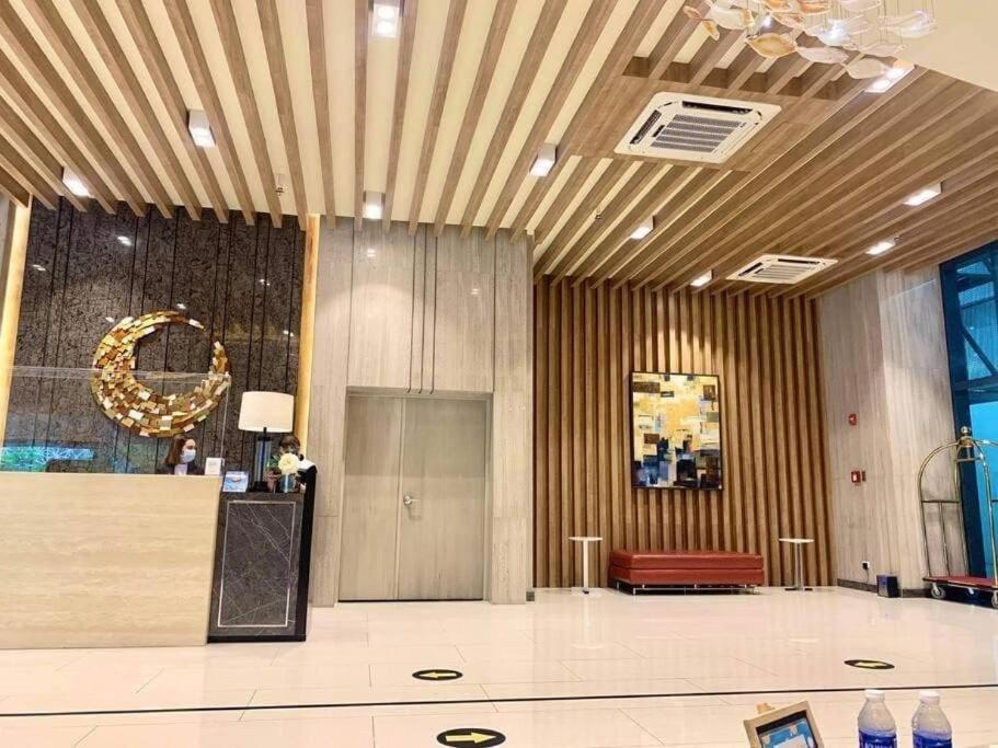 Luxestaysmnl Coastal Chic Netflx 380Mbps Pool Bgc Manila Esterno foto