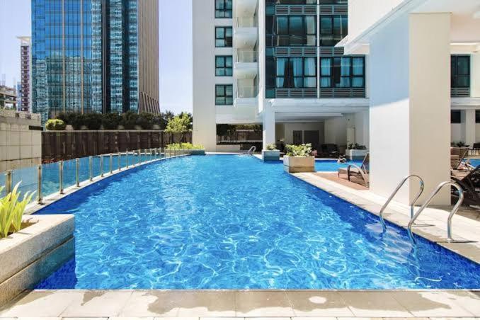 Luxestaysmnl Coastal Chic Netflx 380Mbps Pool Bgc Manila Esterno foto